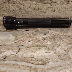 MAG-LITE MAGLITE FLASH LIGHT 12 1/2 INCH 3D CELL Black Tested & Working